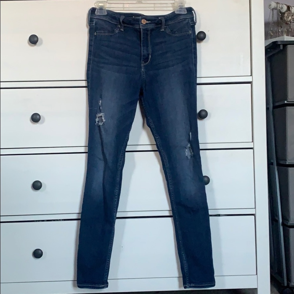 Hollister Distressed High Rise Jeggings
